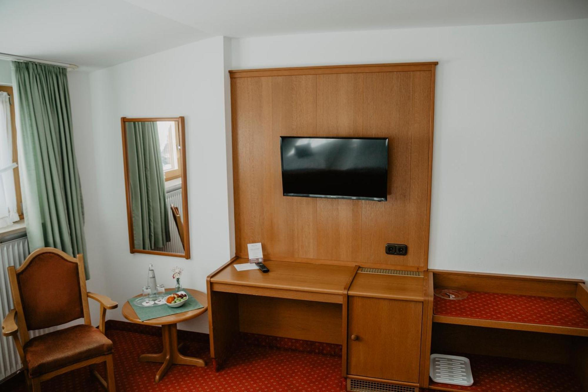 Wessner Hof Landhotel & Restaurant ماركوارتستين الغرفة الصورة